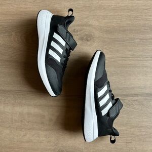 Adidas Cloudfoam Black and White Sneakers - Boys Size 2.5